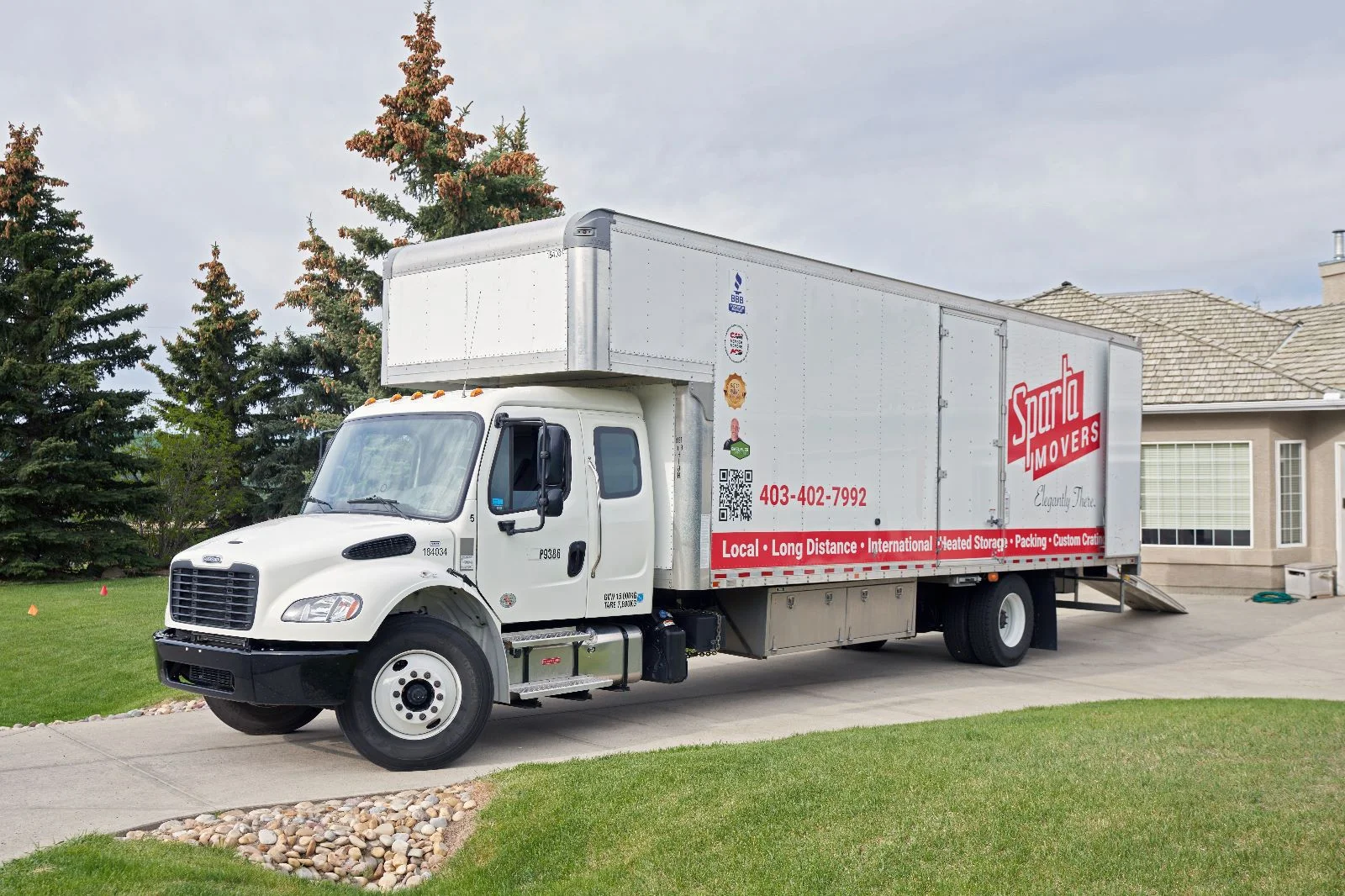 LONG DISTANCE MOVING SERVICES IN CANADA